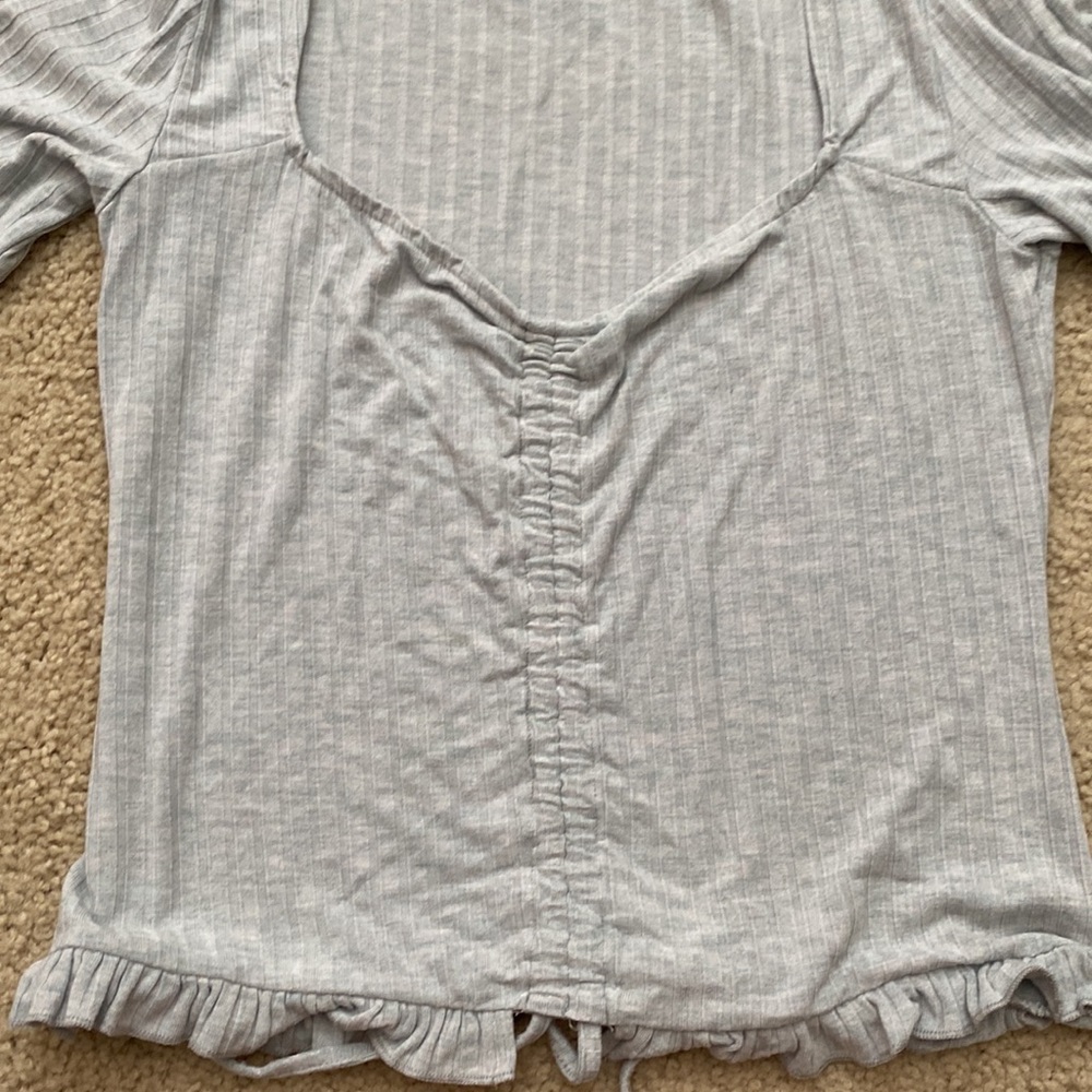 Cupcakes and Cashmere Long Sleeve Top (Size S) - Picture 4 of 7
